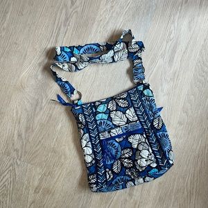 Vera Bradley crossbody bag